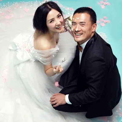 何潔 (Angelica He) 我們結婚吧