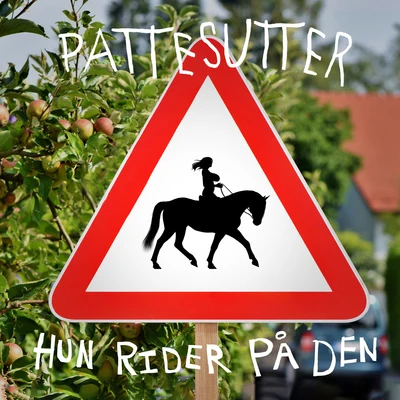 Pattesutter Hun Rider På Den