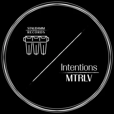 歌手 MTRLV