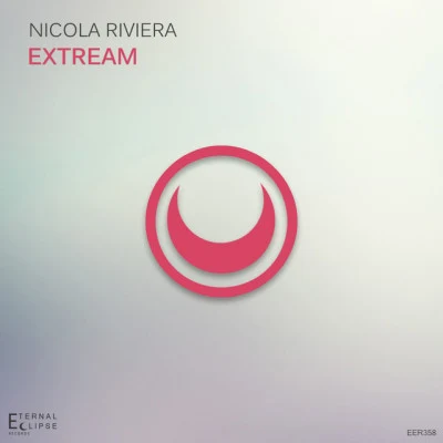 歌手 Nicola Riviera