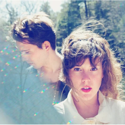 歌手 Purity Ring