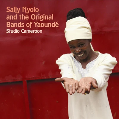 歌手 Sally Nyolo