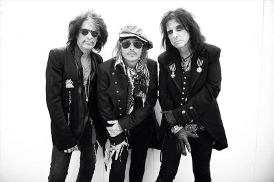 歌手 Hollywood Vampires