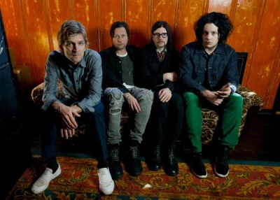 The Raconteurs/Theory of a Deadman/Marianas Trench/The Veronicas/Oasis/Foo Fighters MMS Canada Hott Rocks 155