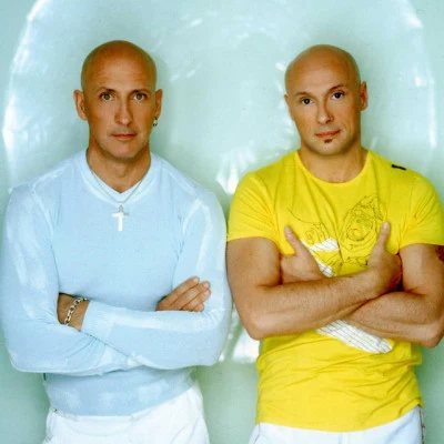 歌手 Right Said Fred