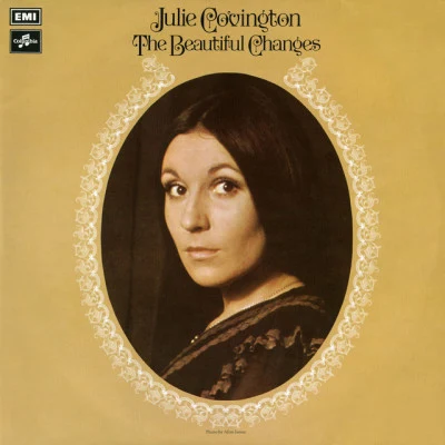 歌手 Julie Covington