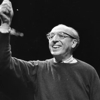 歌手 Aaron Copland