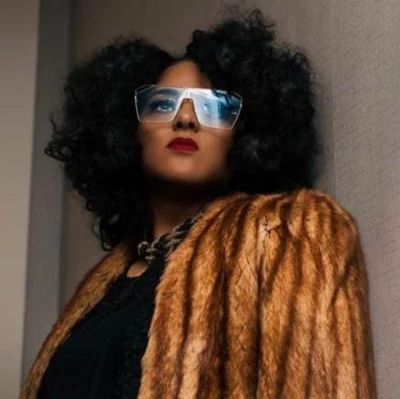 歌手 Marsha Ambrosius