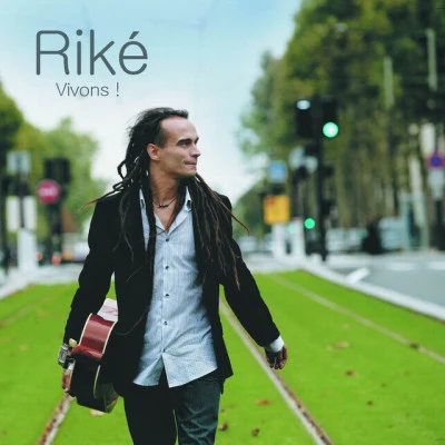 歌手 Riké