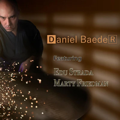 歌手 Daniel BaederUrbandawn