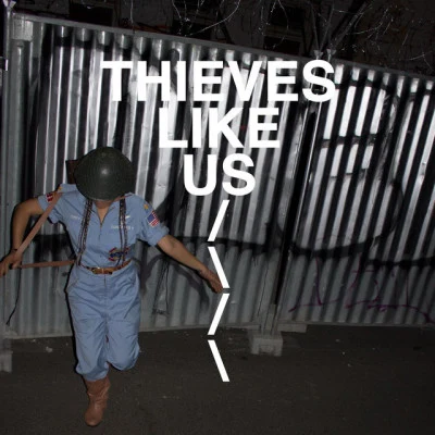 Thieves Like Us/Passions/Phones/Dragonette/Foals/Hadouken ! Kitsuné Maison Compilation 4