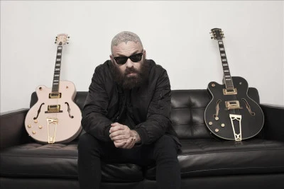 Tim Armstrong/Anti-Flag Brandenburg Gate