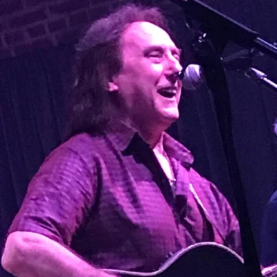 歌手 Denny Laine