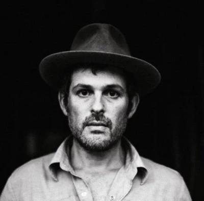 歌手 Gregory Alan Isakov