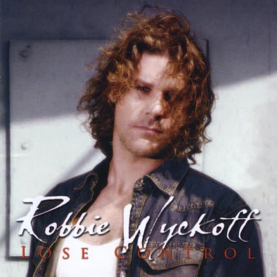 歌手 Robbie Wyckoff