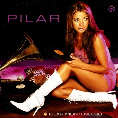 歌手 Pilar MontenegroGizelle D’Cole &amp; Pilar MontenegroGizelle D&#x27;Cole