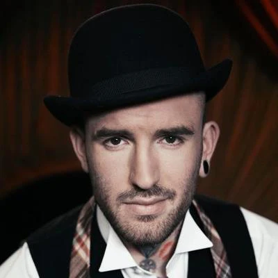 歌手 Ben Saunders