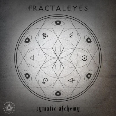 歌手 Fractaleyes