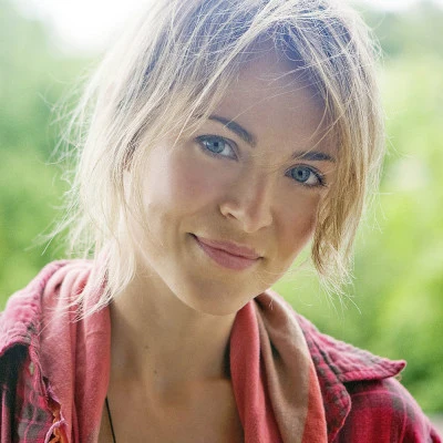 歌手 Gemma Hayes