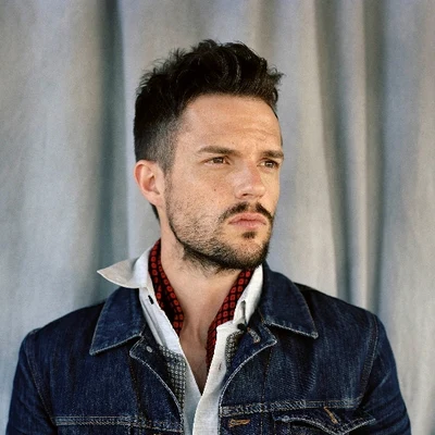 歌手 Brandon Flowers