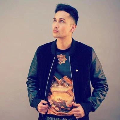 歌手 Zack Knight